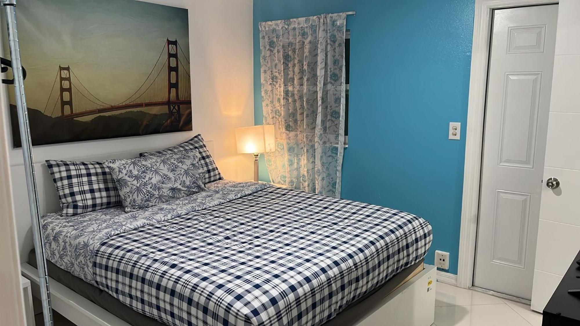 Beautiful, Fully Furnished 4Bed 2Bath House - 5 Minute Walk To Miracle Mile Downtown Coral Gables Villa Miami Eksteriør bilde